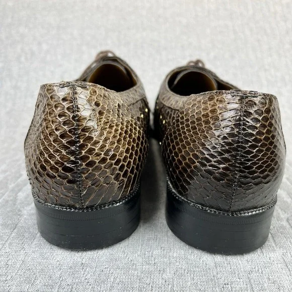 Giorgio Brutini genuine snake skin Men (9) extremely rare gold studs dress shoes